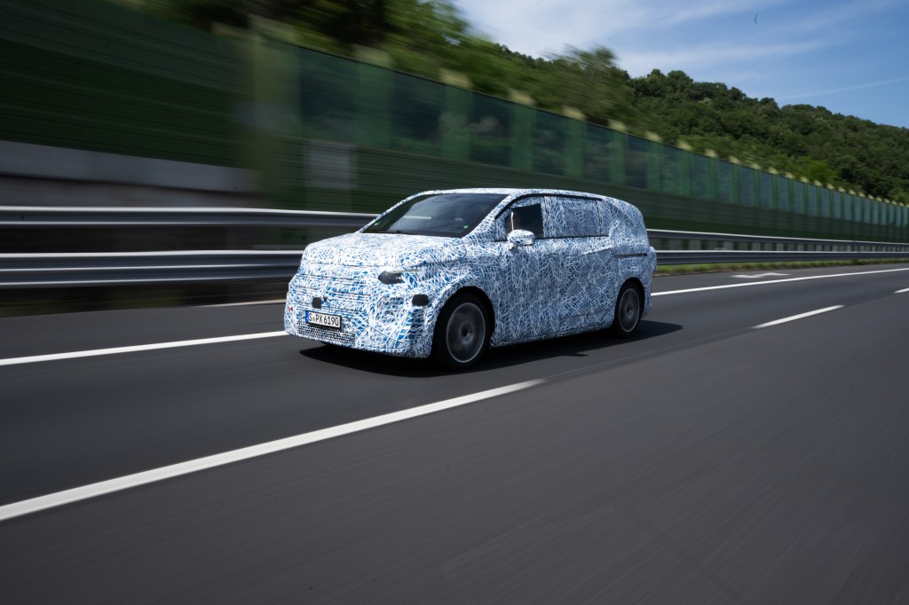 Mercedes-Benz VLE Masters Alpine Journey, Redefining Electric Van&nbsp;Efficiency